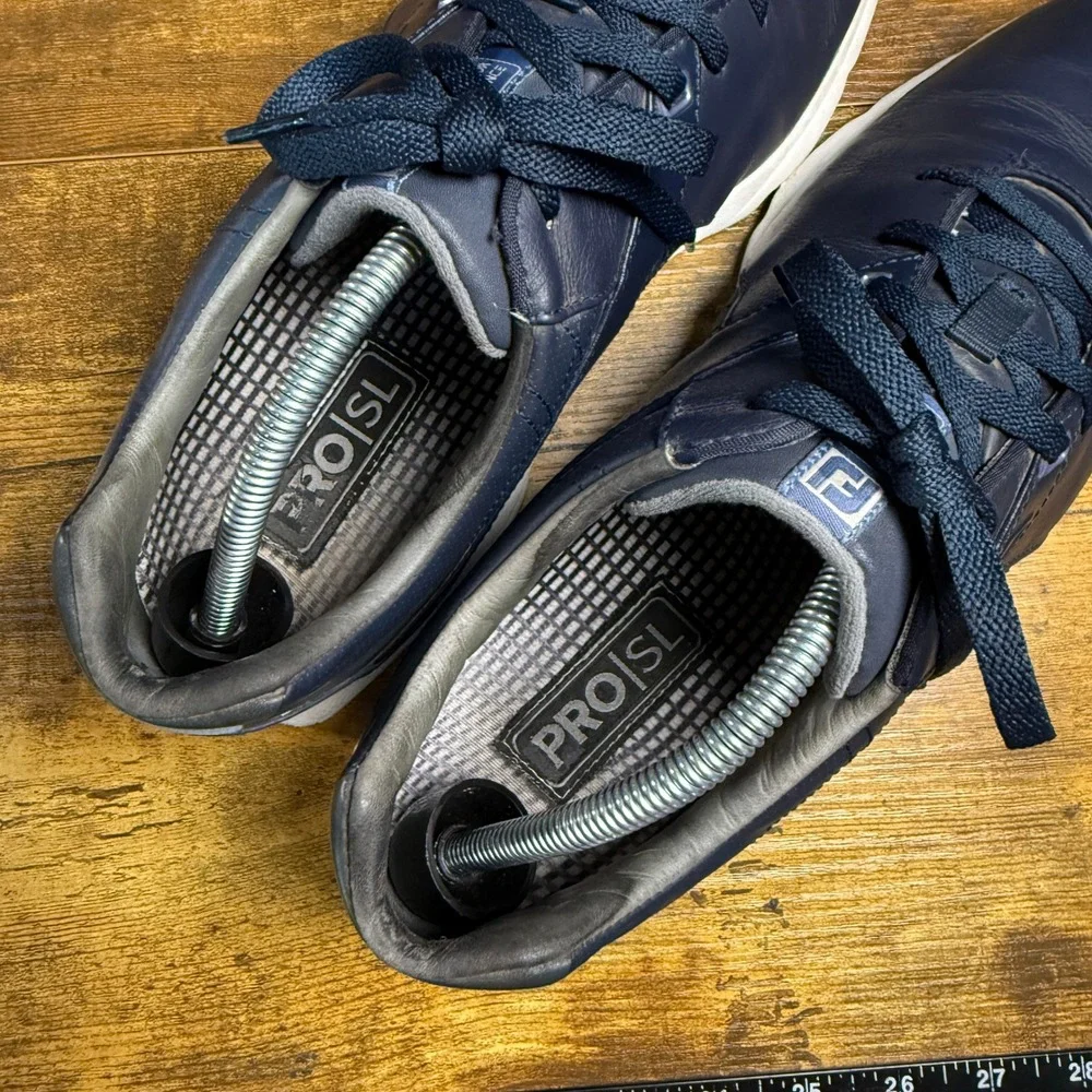 FootJoy Pro SL 53812 Navy Leather Spikeless Golf Shoes Mens 11M